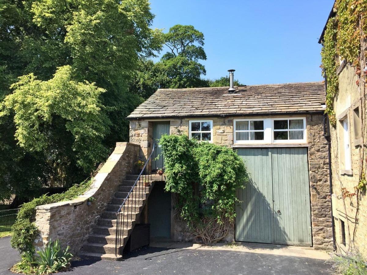 The Bailey Shepherd'S Hut And Holiday Cottage Skipton Eksteriør billede